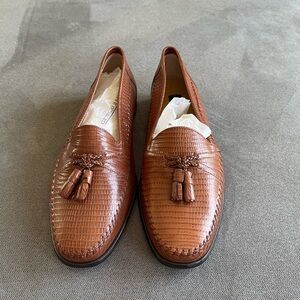 Men’s Brown Leather Tassel Loafers- 11